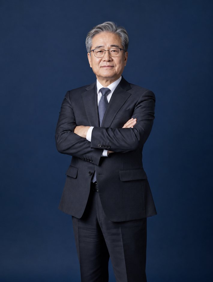 홍길동 대표변호사